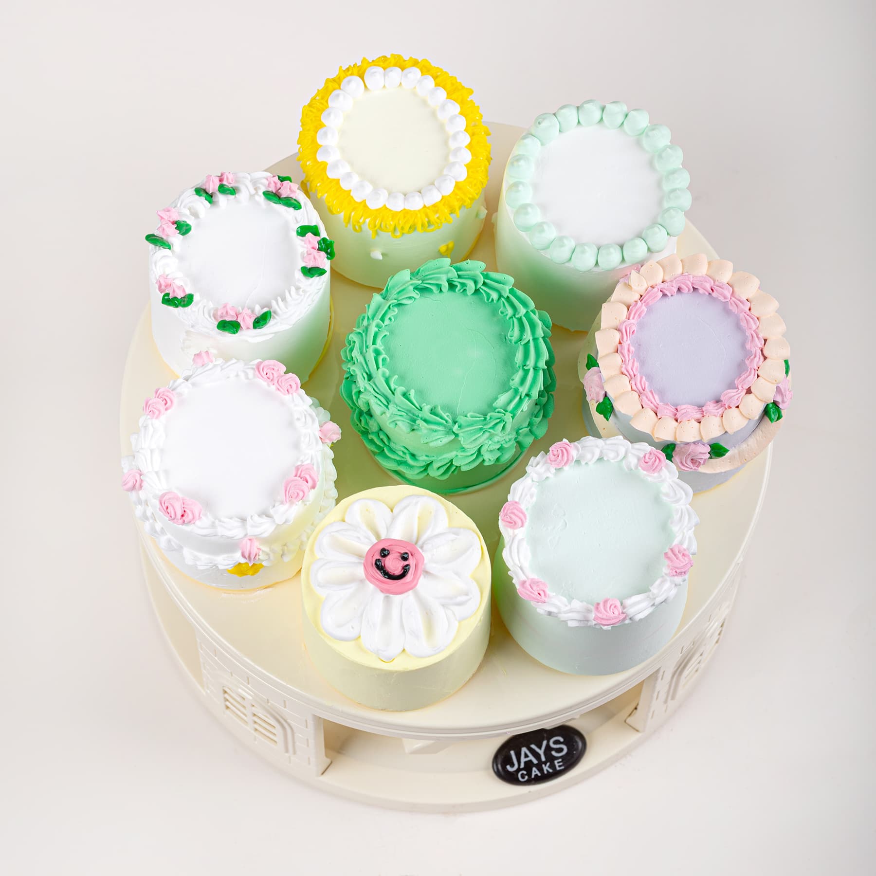 8 Mini Wonders Carousel